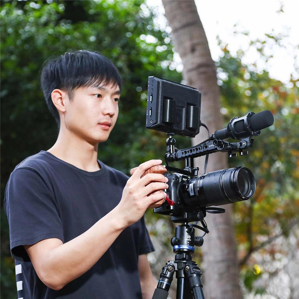 SmallRig_Fujifilm_X-H1_Cage_with_Nato_Top_Handle_2135_1__18895