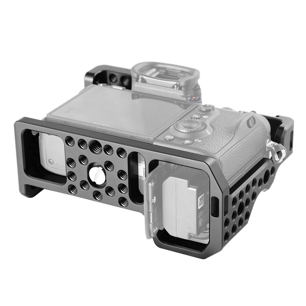 SmallRig_Cage_for_Sony_A7RIII_2087_5__10144