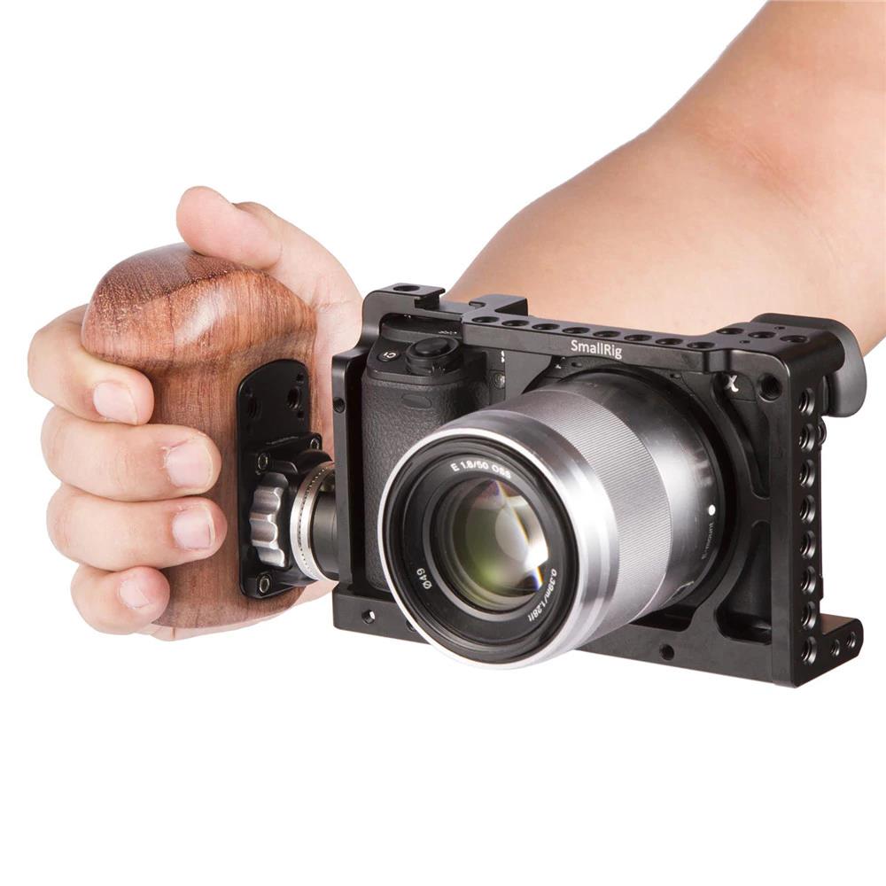 SmallRig_Right_Side_Wooden_Grip_with_Arri_Rosette_Bolt-On_Mount_2083_1__45956